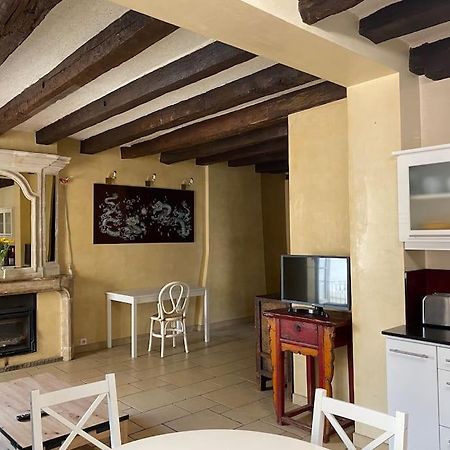 Charmant Appartement - Centre Cite Plantagenet!!! เลอม็องส์ ภายนอก รูปภาพ