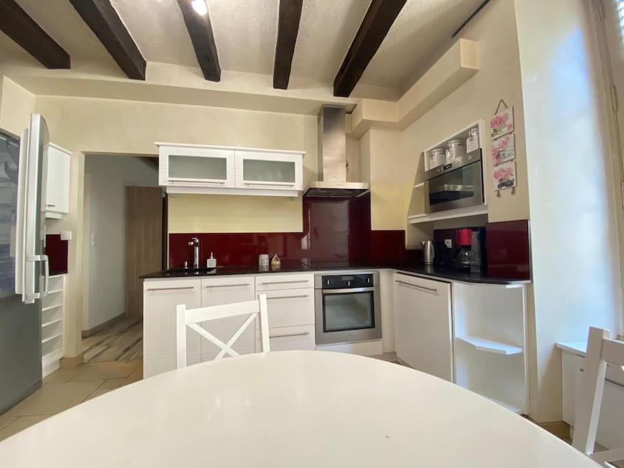 Charmant Appartement - Centre Cite Plantagenet!!! เลอม็องส์ ภายนอก รูปภาพ